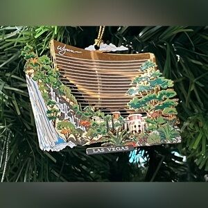Las Vegas  -Gold Finish Brass Ornament Depicting the Wynn Resort